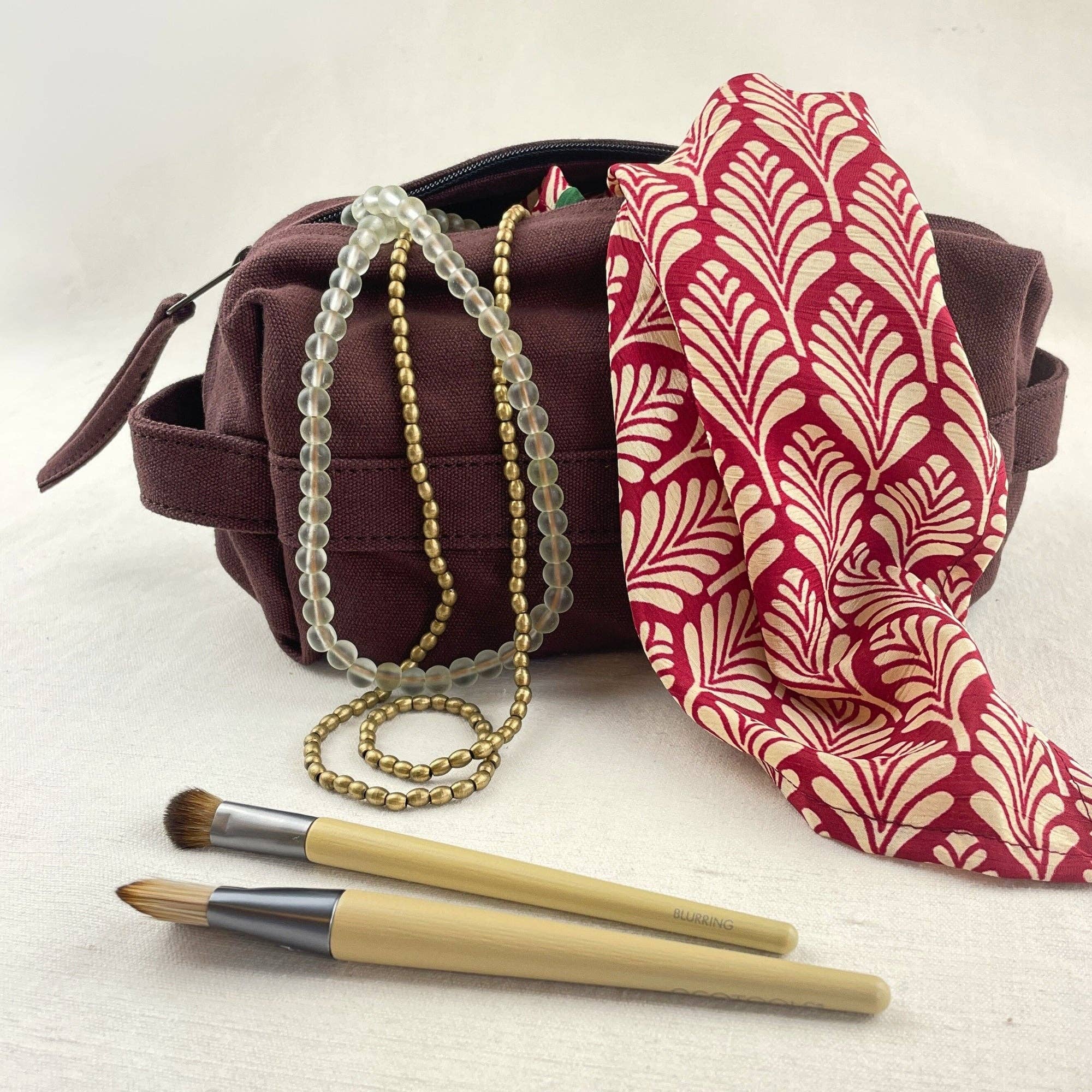 MITUL Unisex Canvas Washbag Shaving Pouch: Chilli Brown