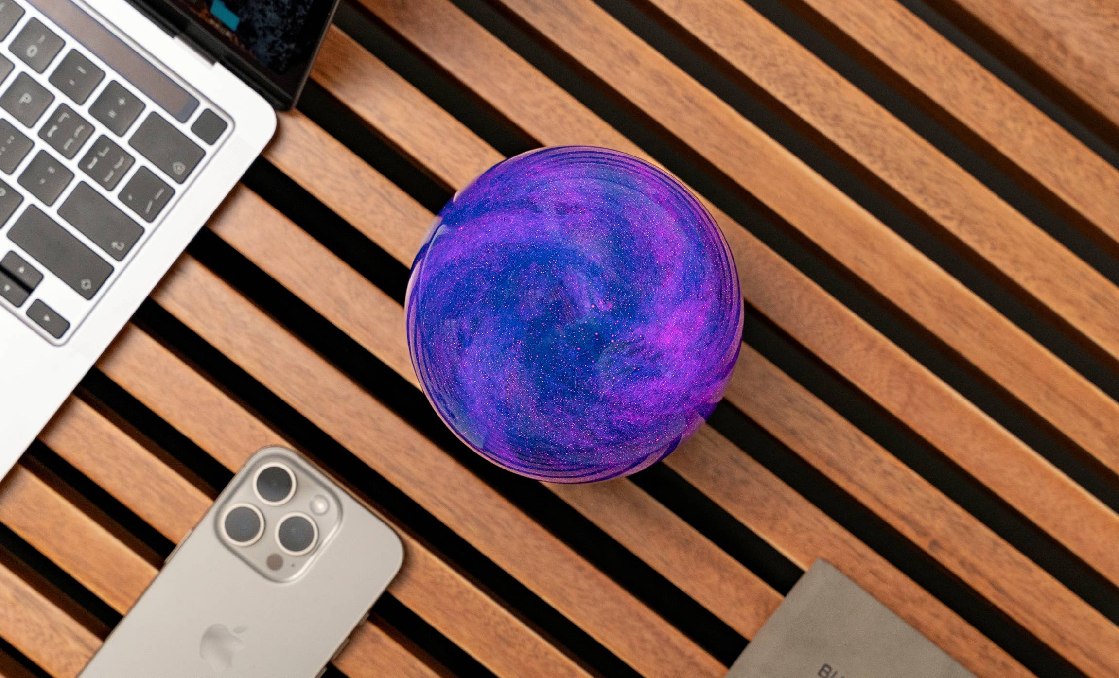 AstraGlass Light : Large Polar Cloud