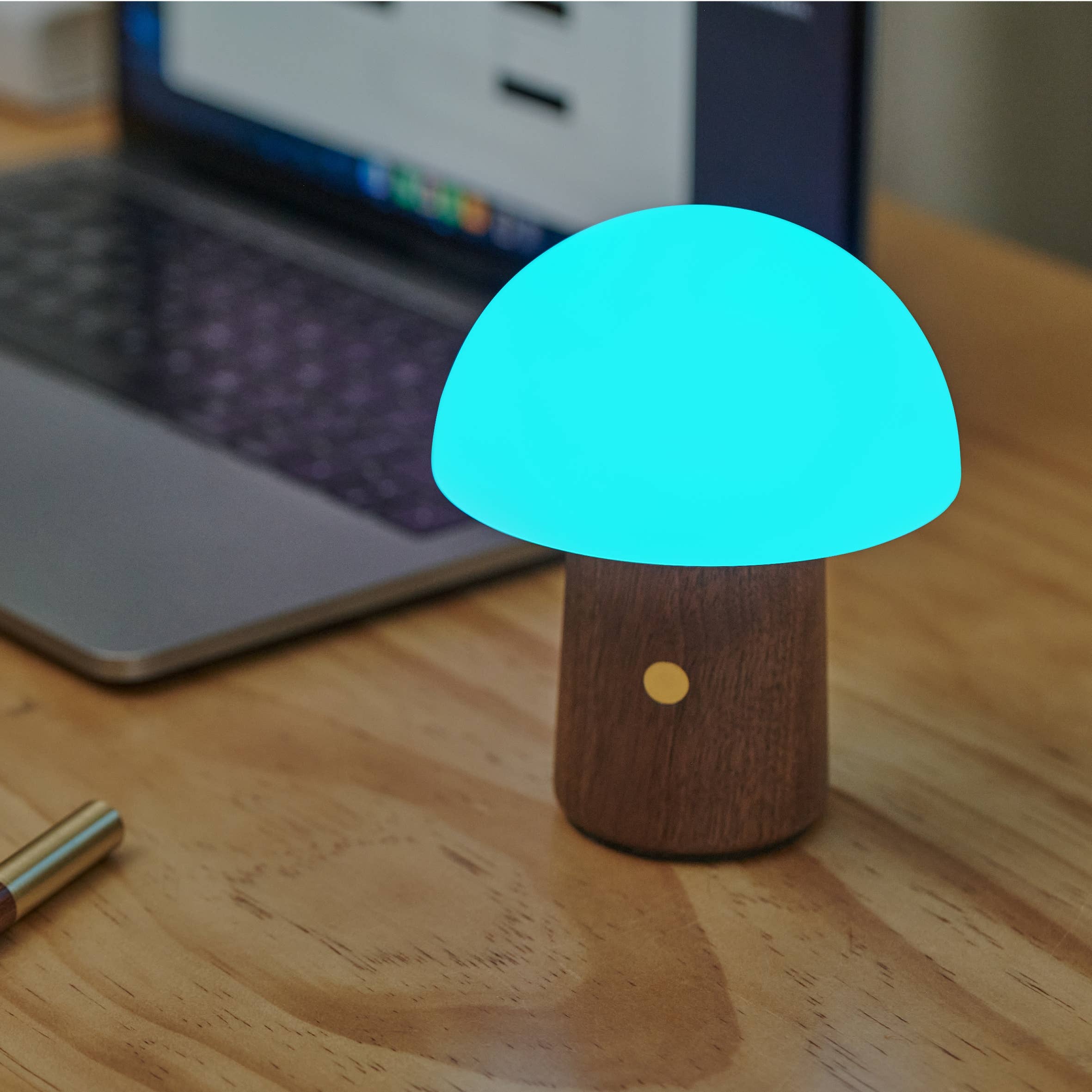 Mini Alice Mushroom Lamp: Walnut / Mini