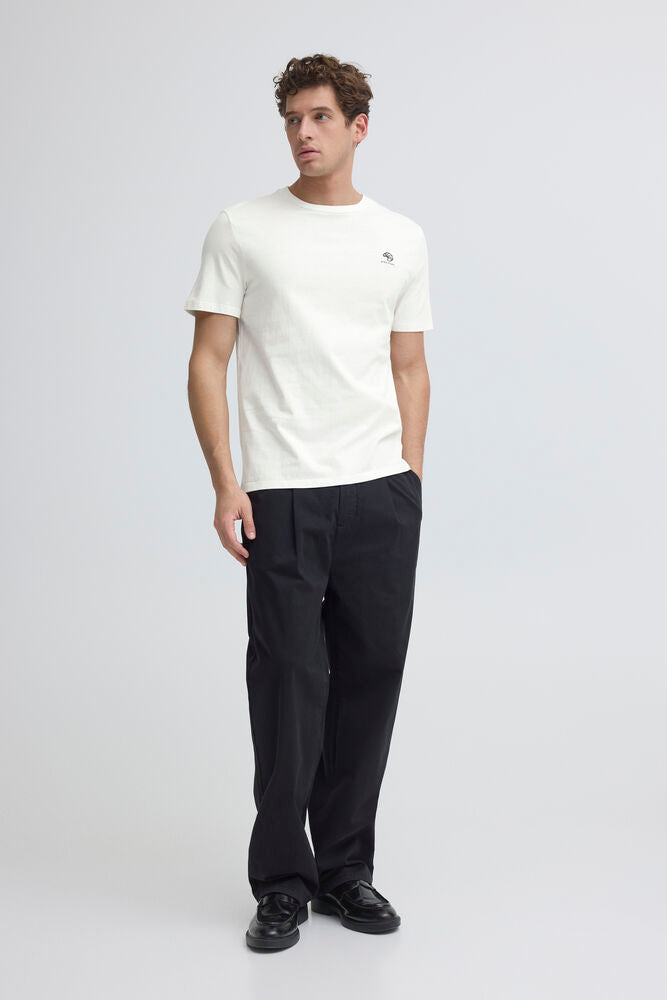 Croissant White Printed T-Shirt - Elian | Casual Friday