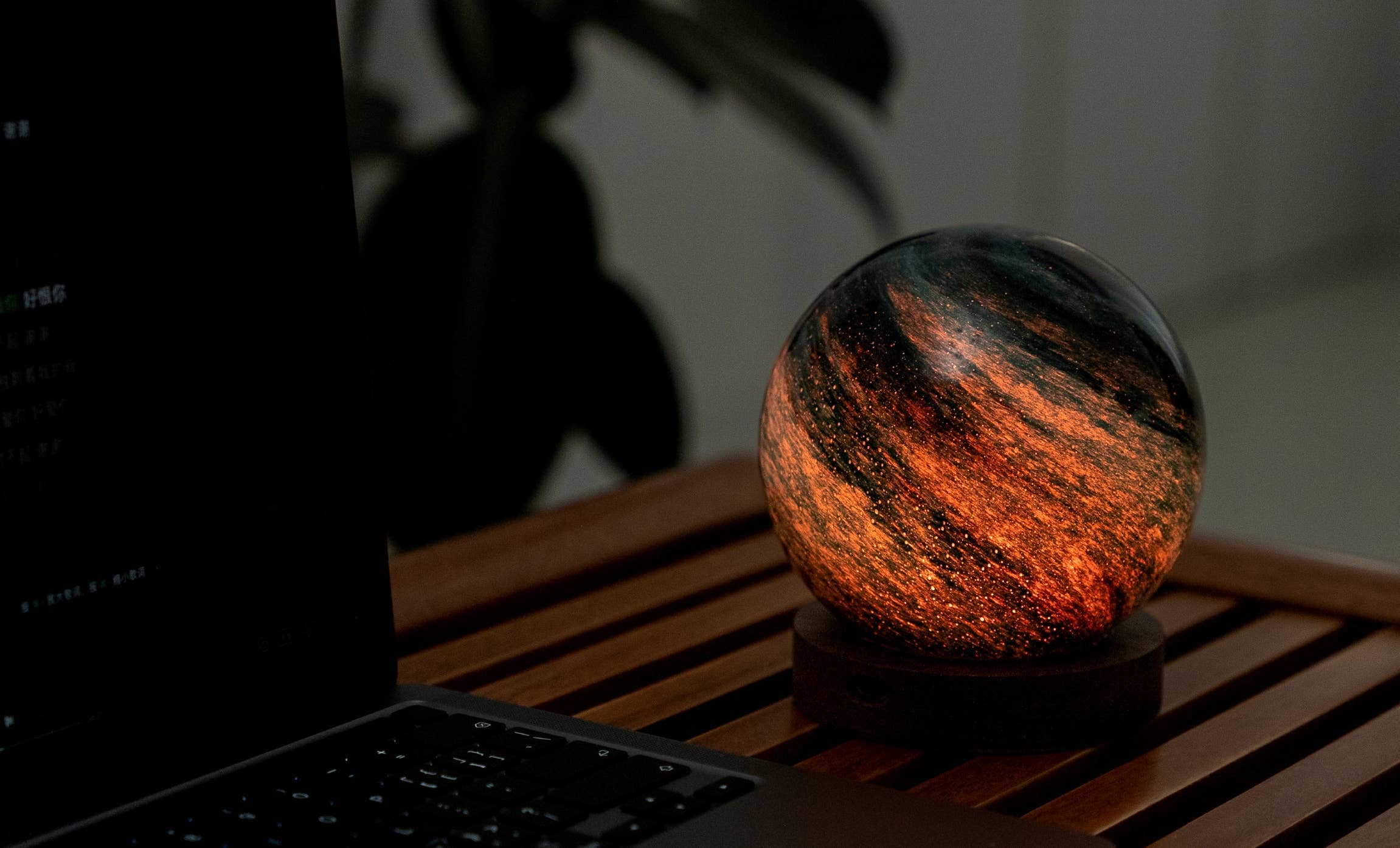 AstraGlass Light : Large Polar Cloud