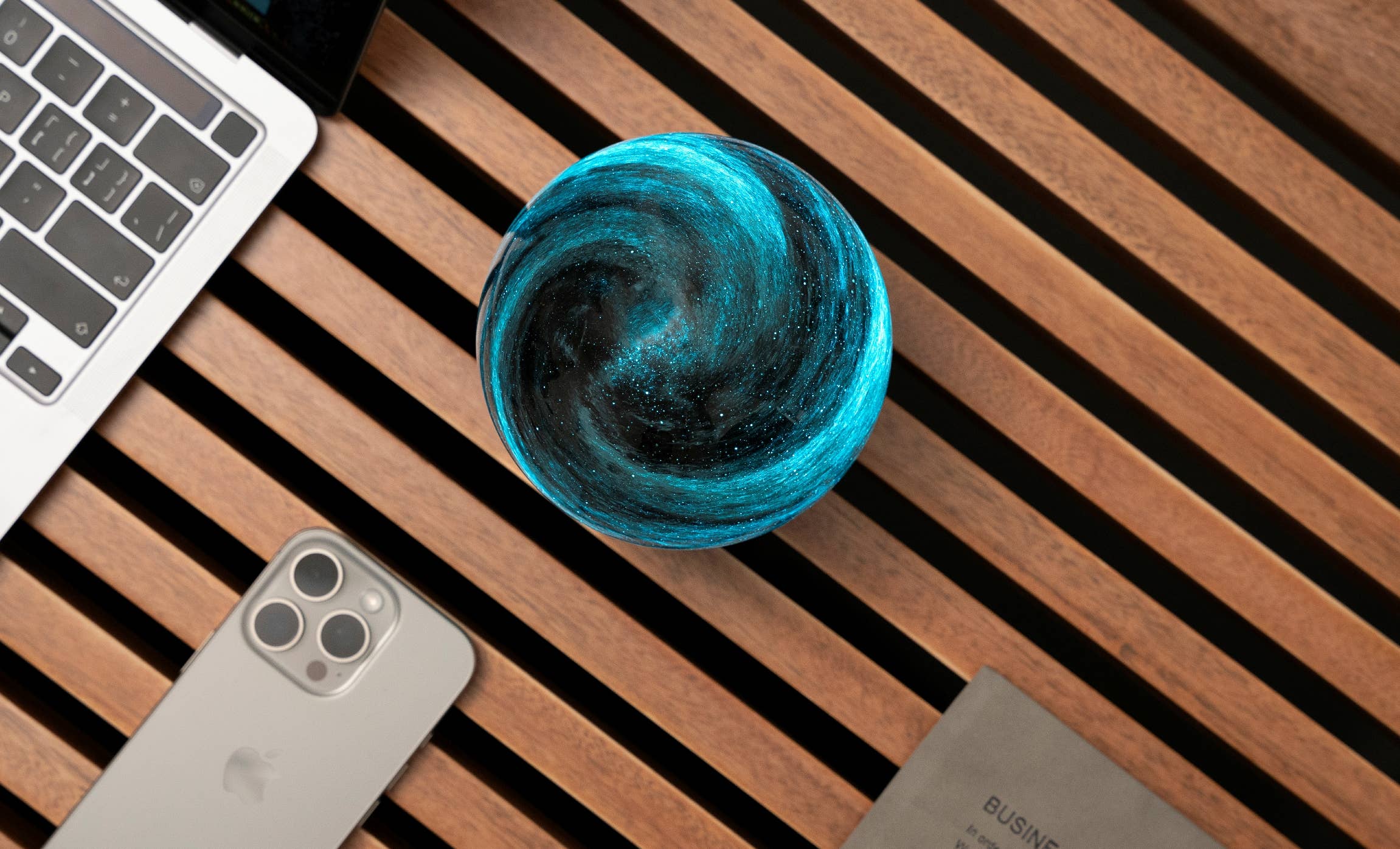 AstraGlass Light : Large Polar Cloud