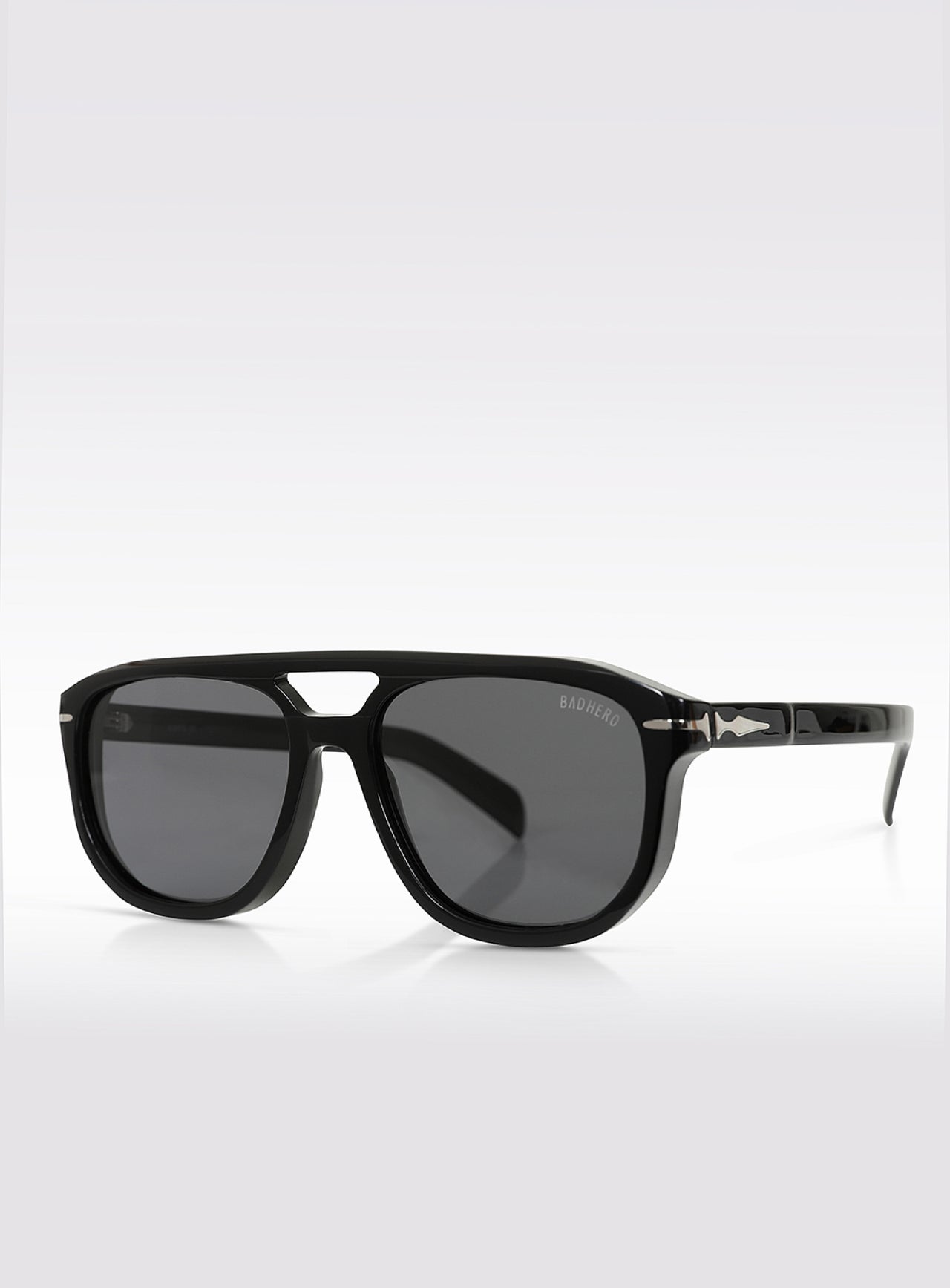 Black Sunglasses - Verano | BadHero