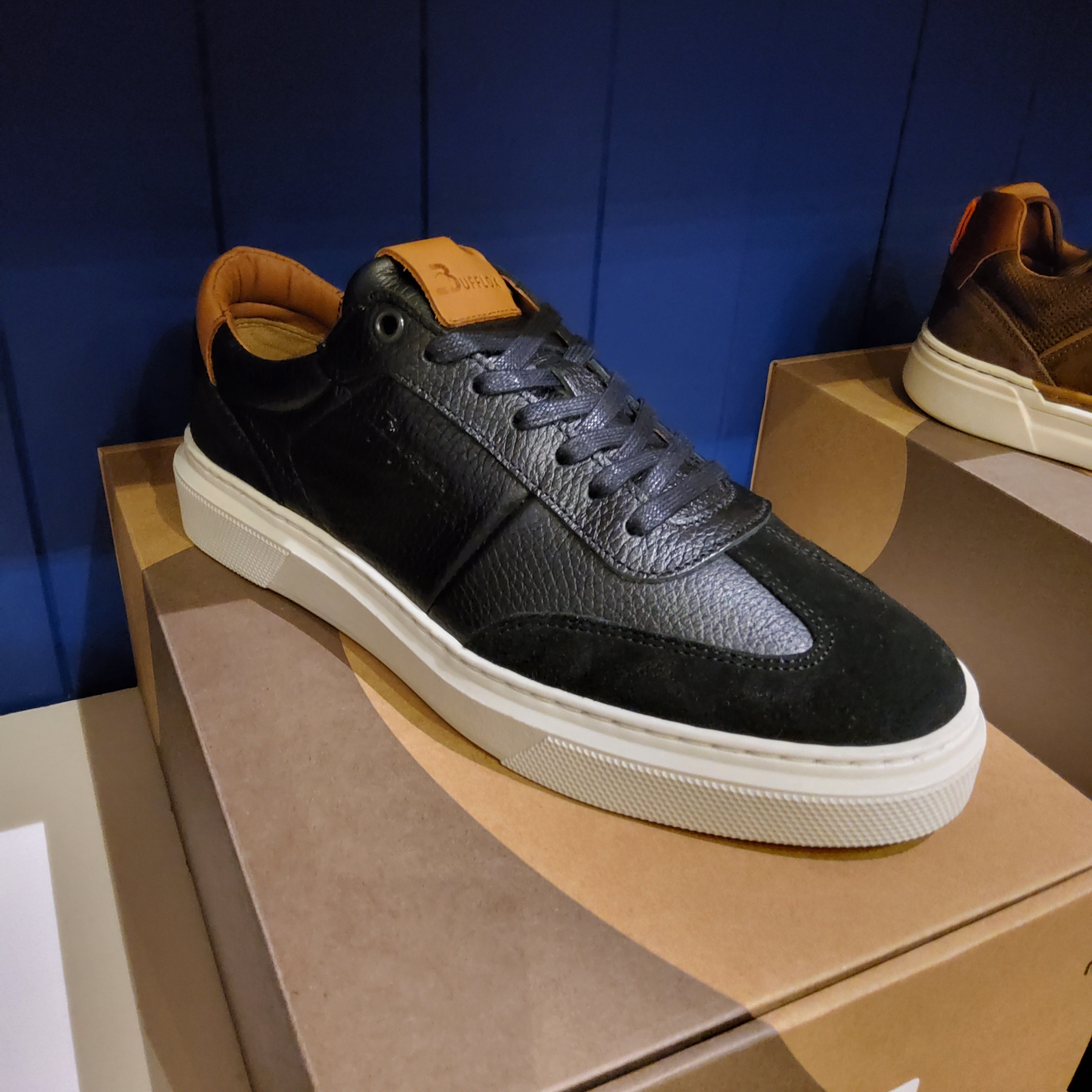 Leather Black Trainers | Bufflox